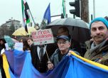 Българи, сирийци и украинци поискаха свободата на Савченко (галерия и видео)