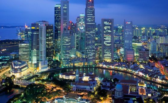 Сингапур остава най-скъпият град в света