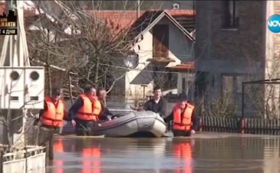 Извънредно положение в Сърбия заради наводненията