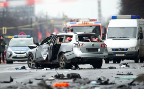 Бомба избухна в кола в Берлин