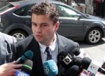 Осъдиха румънски депутат, купувал гласове с печени пилета