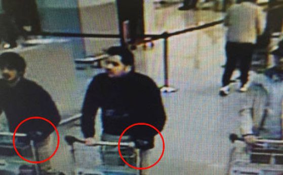 Охранителни камери заснели заподозрени за атаката на летището в Брюксел