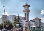 Ултрадесни обстреляха със сигнални ракети най-голямата джамия в Мадрид