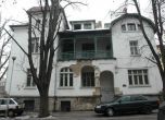 Собствениците на Къщата на Фингов плашат със съд фотограф, снимал сградата