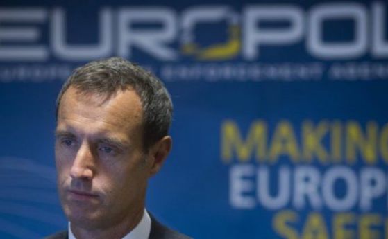 Директорът на Европол е в България