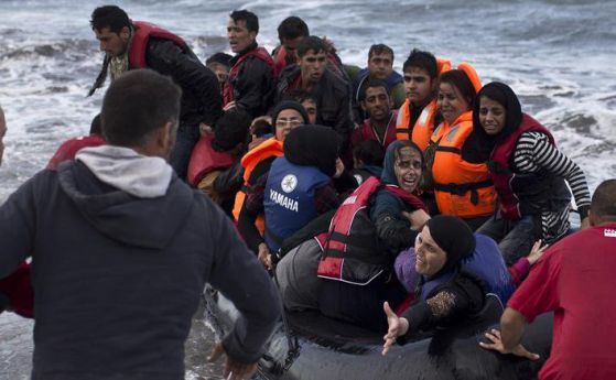 Четири мигрантки и дете се удавиха край Самос