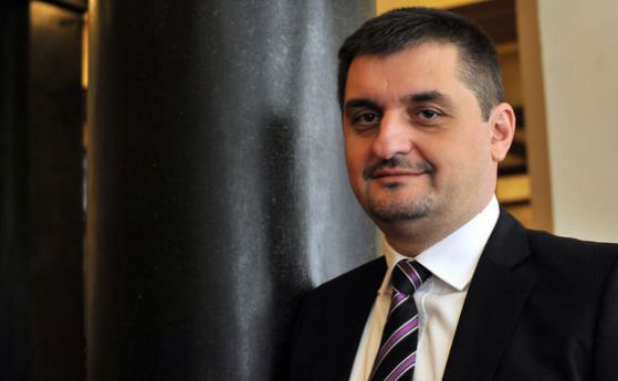 Добрев с лидерска програма БСП 365, иска партийна телевизия