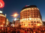 Хиляди на протест в Скопие: "Николче - диктаторче" (видео)