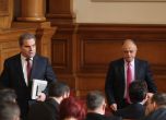 Шоу в парламента: вкарват фейлетон на Алеко Константинов в Изборния кодекс (обновена)