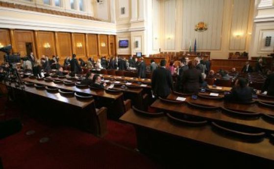 Духовниците няма да участват в предизборната кампания, обредите не се броят за агитация