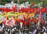 Сблъсъци в Истанбул по време шествие за 1 май