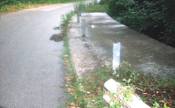 АПИ няма пари, за да възстанови мантинелите по пътя Хасково-Димитровград