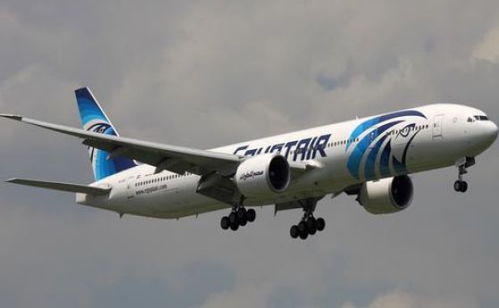 Самолет от Париж за Кайро изчезна над Средиземно море