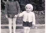 Борисов честити 1 юни със своя снимка като дете
