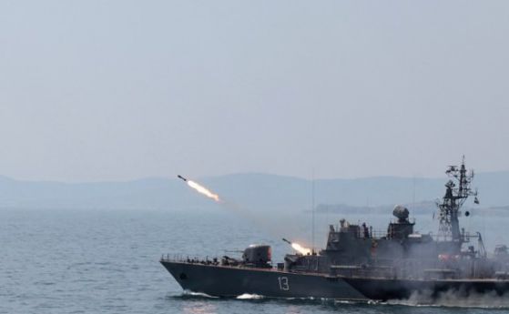 Кабинетът окончателно зачеркна флотилия срещу Русия на спешна среща при Борисов