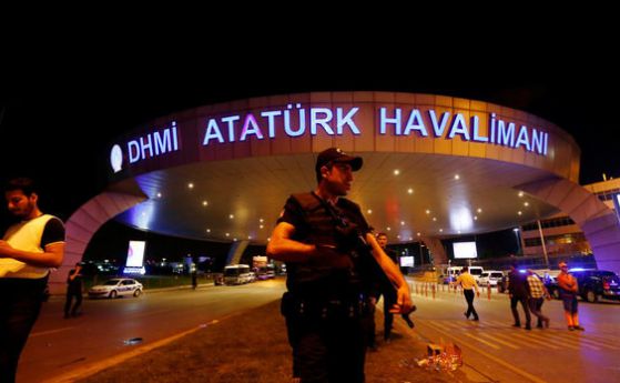 13 задържани за атентата в Истанбул