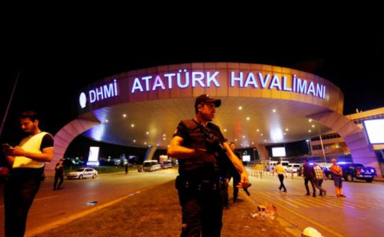 Турската полиция арестува 11 чужденци във връзка с атентата в Истанбул