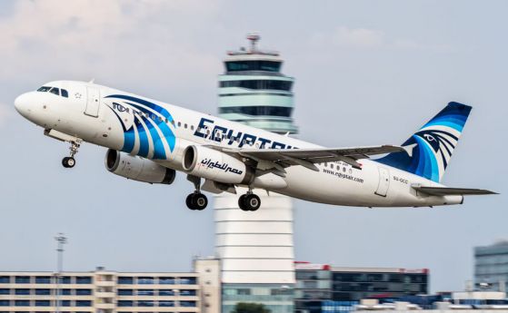 Извадиха някои от телата на загиналите пътници от египетския самолет