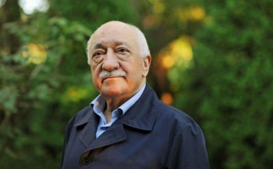 Турция спира пенсията на Фетхуллах Гюлен и на метежниците