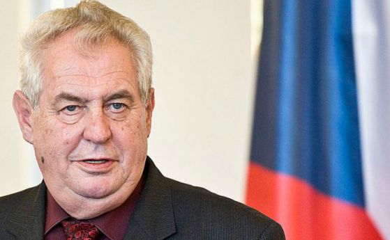 Президентът на Чехия против страната да приема бежанци