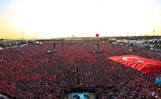 Грандиозен митинг в подкрепа на Ердоган (видео)