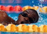 Олимпийски плувец едва не се удавил