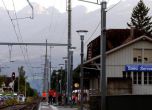 Ранена при нападението в швейцарски влак и нападателят починаха в болницата