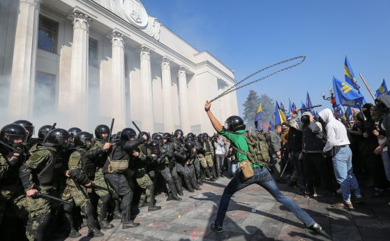 МВнР предупреди българите в Украйна да бъдат предпазливи и бдителни
