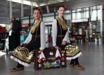 30 успели млади българи обикалят страната и показват личен пример
