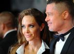 Анджелина Джоли и Брад Пит се развеждат заради "непреодолими различия"