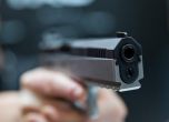 Мъж простреля жена си и се самоуби в София
