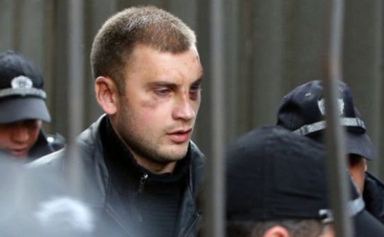 Октай Енимехмедов излезе от затвора