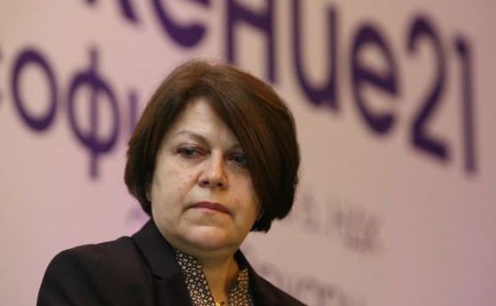 Дончева призна поражение, но е готова за "щурм на парламента"