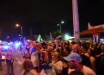 Кубинци в Маями отпразнуваха смъртта на Кастро (видео)