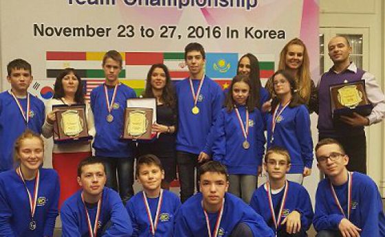 Ученици от СМГ обраха медалите на международно състезание в Южна Корея