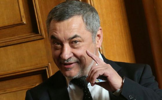 Москов, Павлова и Горанов остават министри, ако ПФ направи кабинет