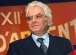 Италианският президент започва консултации след оставката на Ренци