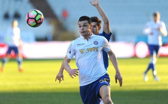 Алжирец спаси Петев и Динамо в края на дербито с Хайдук