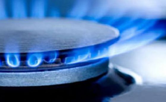 Природният газ поскъпва с 4,65% от 1 януари, парното и токът - не