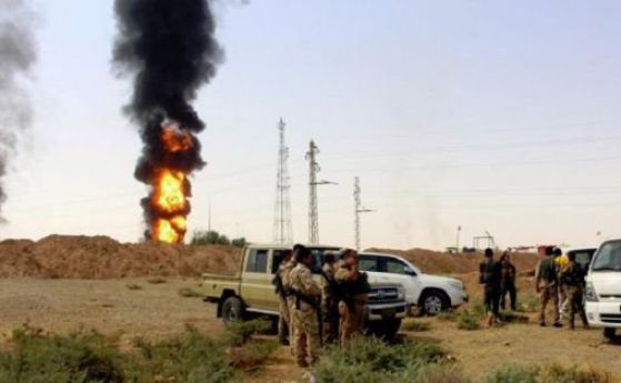 Кола бомба уби 12 души и рани други 50 в източен Багдад