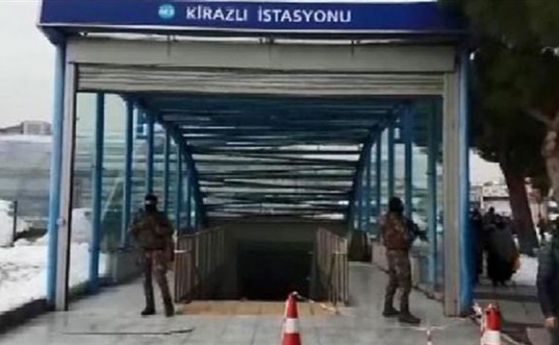 Евакуираха метрото в Истанбул заради атентатора от нощния клуб на Нова година