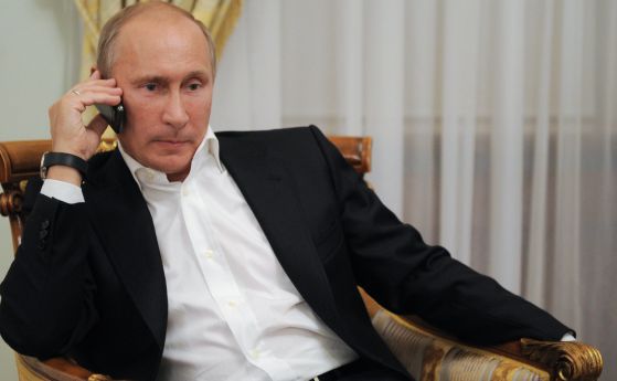 Путин честити на Тръмп по телефона