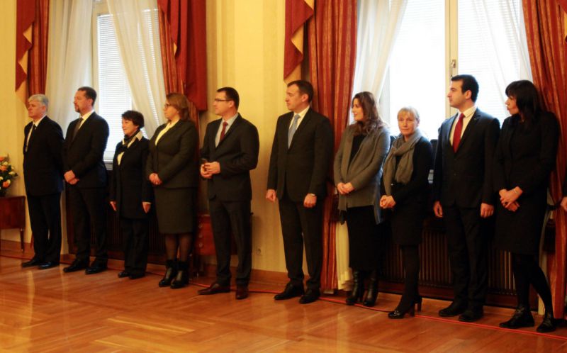 Екипът на Радев официално влиза в президентството