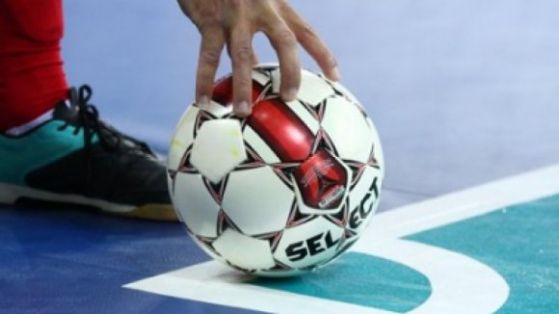 Националите по футзал мачкат без треньор