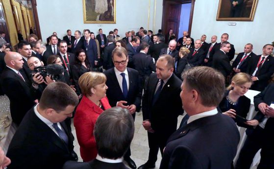 Меркел призова България да завърши бързо съдебните реформи