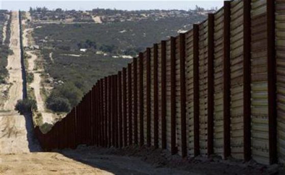 Стената на Тръмп двойно по-скъпа от обещаното