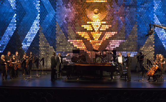 „Четиримата пианисти“ отново на сцената на Зала 1 (видео)