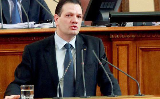 Петър Славов, Нова Република: БСП и ГЕРБ не искат машинен вот