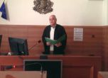 Владо Кузов стажант в съда