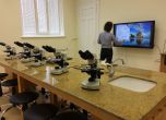 Математическата гимназия в Русе получи модерна лаборатория